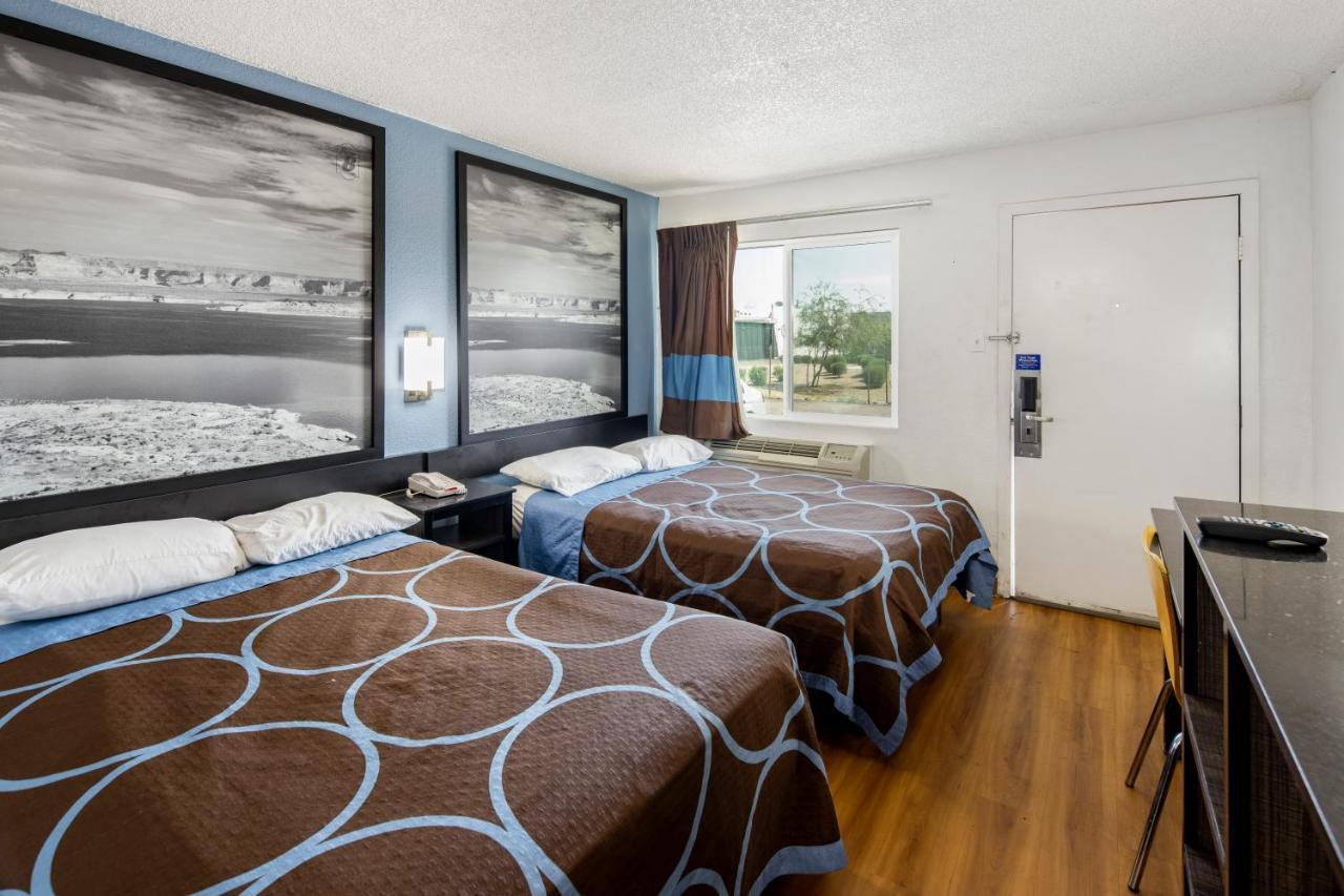 Super 8 By Wyndham Phoenix West Bagian luar foto